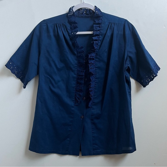 Vintage 1970's Carefree Fashions Navy Blue Eyelet Ruffle Lace Blouse Top - Picture 2 of 6